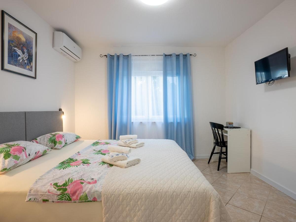 Restaurant&Rooms Nino Porat  Extérieur photo